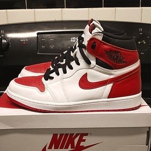 Air Jordan 1 retro high og (heritage) size 9.5 M/11 W (2022 release)